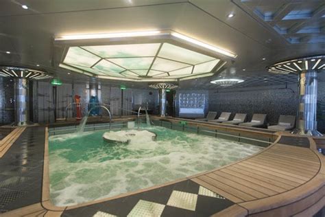 Spa Hydro Pool on Holland America Nieuw Amsterdam Cruise Ship - Cruise Critic