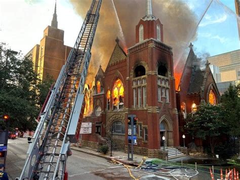 Historic First Baptist, Dallas, sanctuary destroyed by fire