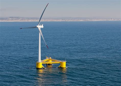 COST-EFFICIENT OFFSHORE INSTALLATION FOR FLOATING WIND TURBINE - Vryhof - Vryhof