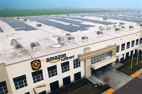 Culture at Amazon warehouses