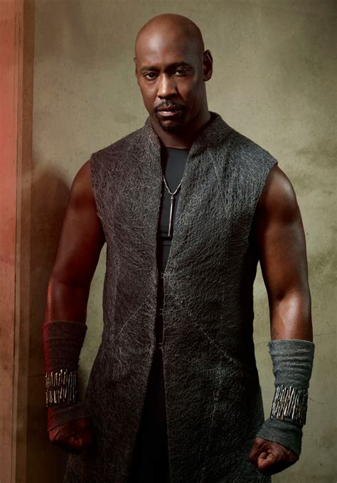 Lucifer: D.B. Woodside Teases "Shocking" Season Finale | Collider