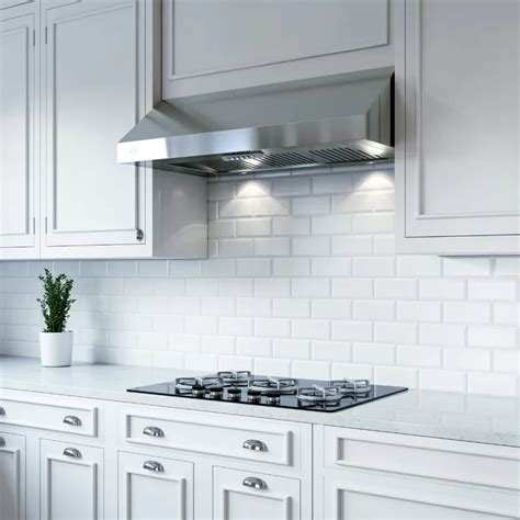 XO Appliance 24" 600 Ducted (Vented) Under Cabinet Range Hood with ...