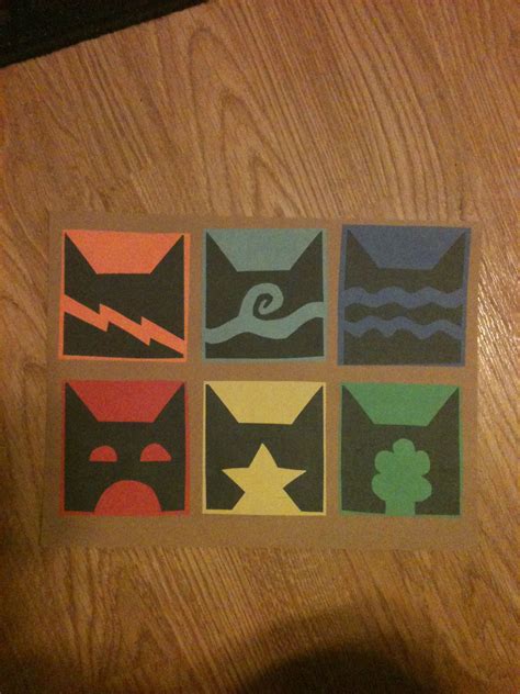 Made the Warrior Cat clan symbols with construction paper to use for decoration Cat Birthday ...