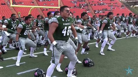 Hawaii football team haka - YouTube