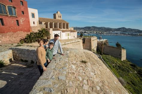 Old Town of Ibiza: What to See & Do | Celebrity Cruises