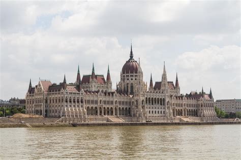 Budapest Parliament building 12842576 Stock Photo at Vecteezy