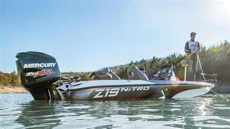 NITRO Boats: 2017 Z19 Performance Bass Boat First Look! - YouTube