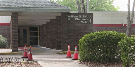 Alachua County parents, teachers raise concerns about proposed school zones