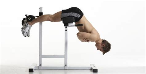 45-Degree Back Extension - Hyperextension • Bodybuilding Wizard