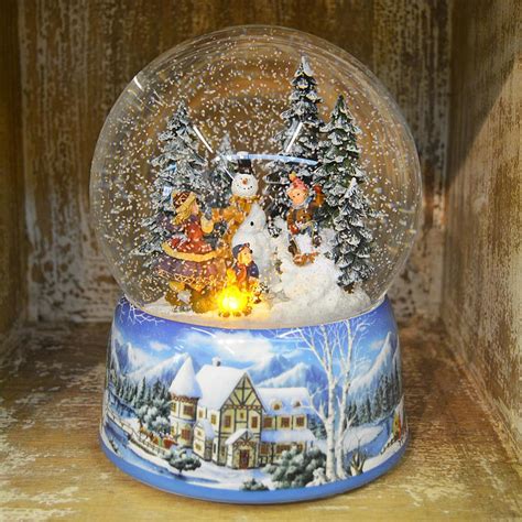 'Large Build a Snowman' Christmas Musical Snow Globe (No. 48039) – Barretts of Woodbridge