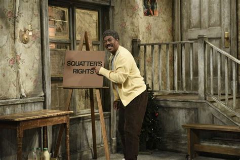 'SNL': Eddie Murphy's 'Mister Robinson' returns to poke fun at gentrification