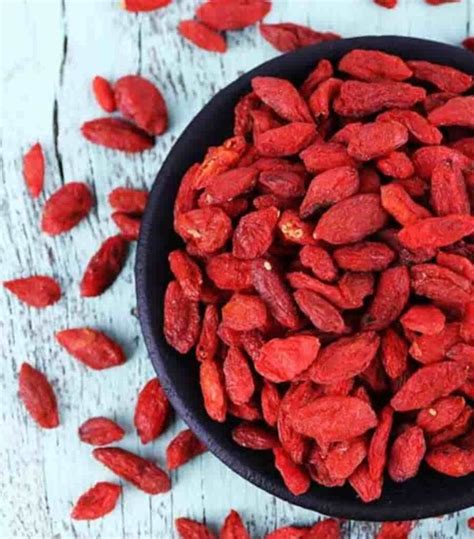 Benefits of Goji Berries, Nutrition, Side Effects - Top Neta