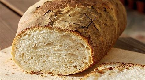 Recipe: How to Make Homemade Italian Bread | finedinglovers.com