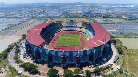 Stadion Gelora Bung Tomo Surabaya Jelang Pertandingan Persebaya vs Bali ...