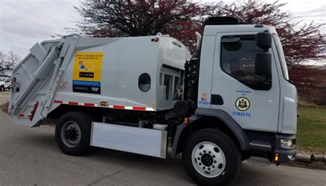 City Fleet Rolling Out Vision Zero Trash Trucks | Department of Fleet ...