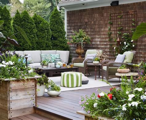 18 Deck and Patio Decorating Ideas for a Stylish Outdoor Room