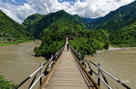 Beas Bridge | The suspended bridge is crossing the Beas Rive… | Flickr