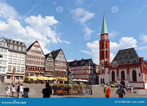 Romerberg Square, Frankfurt am Main, Germany Editorial Photo - Image of facade, center: 167986706