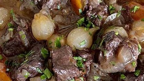 Ina Garten Beef Bourguignon - Delish Sides