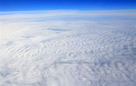 Altitude Of Stratus Clouds Pictures Stock Photos, Pictures & Royalty-Free Images - iStock