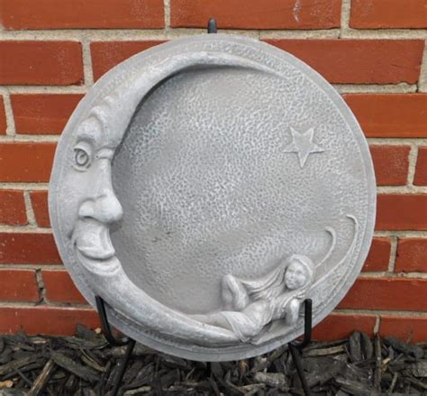 Moon Plaque | Smith Garden Center