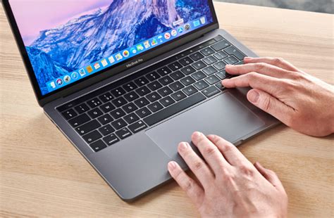 The 13-inch MacBook Pro makes Apple’s much-improved keyboard - iTMunch