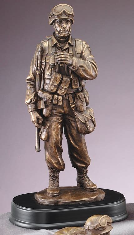 MIL200 Recon Soldier Statue with Free Engraving