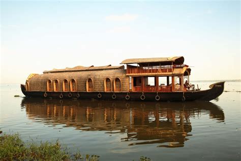 Kumarakom Houseboats, Kumarakom boat house tour, Houseboats tariff & Online Booking