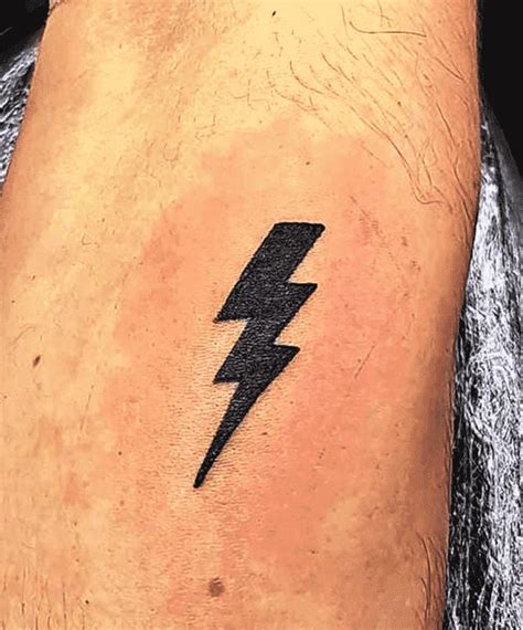 Thunderbolt Tattoo Design Ideas Images | Thunderbolt tattoo, Tattoo ...