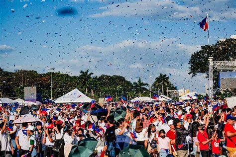 100,000 Attend 'Bagong Pilipinas' Sunday Kick-off Rally | Journal Online