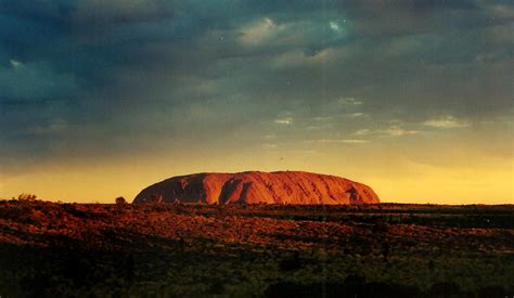 Uluru Wallpapers - Top Free Uluru Backgrounds - WallpaperAccess