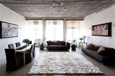 Alpaca Plush provides luxurious and comfortable large area rugs and animal skin rugs from ...