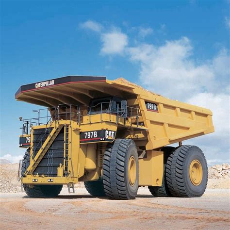 CAT 797F | Caterpillar equipment, Heavy equipment, Heavy machinery