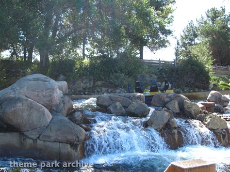 Bigfoot Rapids at Knott's Berry Farm | Theme Park Archive