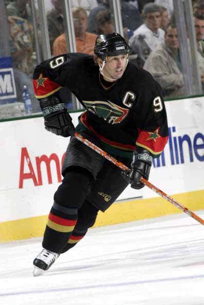 Mike Modano | Dallas stars, Mike modano, Game wear