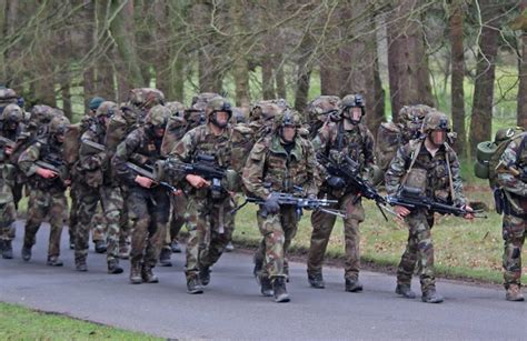 Irish Army Ranger Wing (ARW) Selection & Training - Boot Camp ...