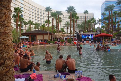 Poolside Cabana at the Hard Rock Hotel (Las Vegas) – Social Vixen