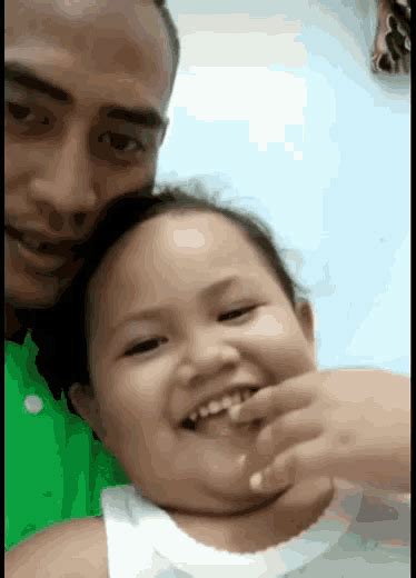 Anak Senyum GIF - Anak Senyum Ristan - Discover & Share GIFs