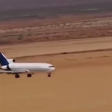 Aviation24™ on Twitter: "😲Dramatic Boeing 727 crash-test reveals that sitting in the cheap seats ...