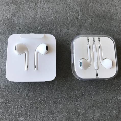 Apple NWOT | Cell Phones & Accessories | Apple Earpods 2 Sets Wired ...