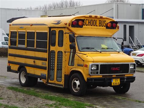 1993 GMC Vandura School Bus - a photo on Flickriver