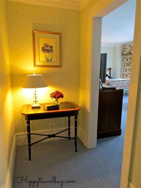 The {Happy} Travel Bug: The Greenbrier Hotel Room