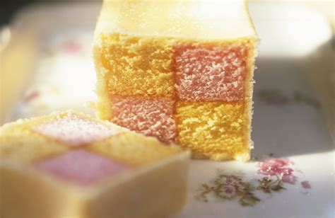 British Cakes: 10 Best Traditional British Cakes