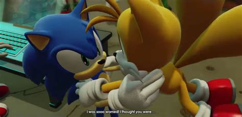 Sonic and Tails hug each other by Petethekitty2020 on DeviantArt