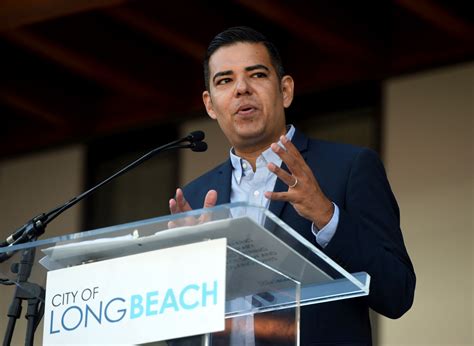 Long Beach Mayor Robert Garcia’s April 3 update on coronavirus outbreak – Daily News