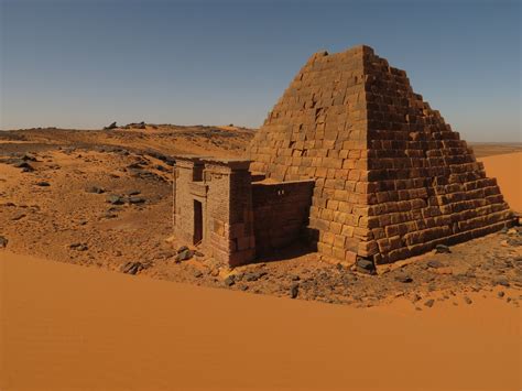 Sudan - Meroe pyramids African History, Pyramids, Monument Valley ...