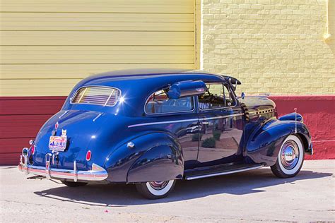 1940 Chevrolet Special DeLuxe - Breaking Bread