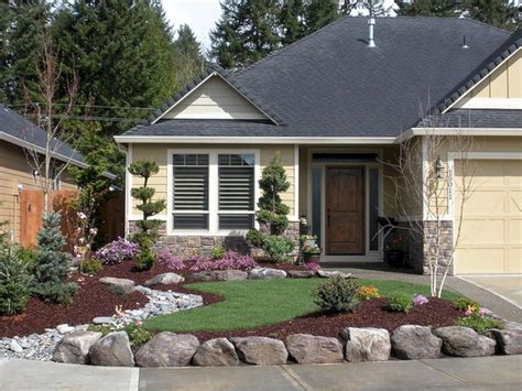 48 Affordable And Low Maintenance Front Yard Landscaping Ideas | Front yard landscaping, Front ...