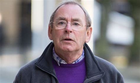 Fred Talbot trial halted after he suffers head injury following fall in witness box | UK | News ...