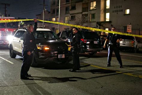 Suspect dead after allegedly shooting 3 L.A. police officers - Los ...